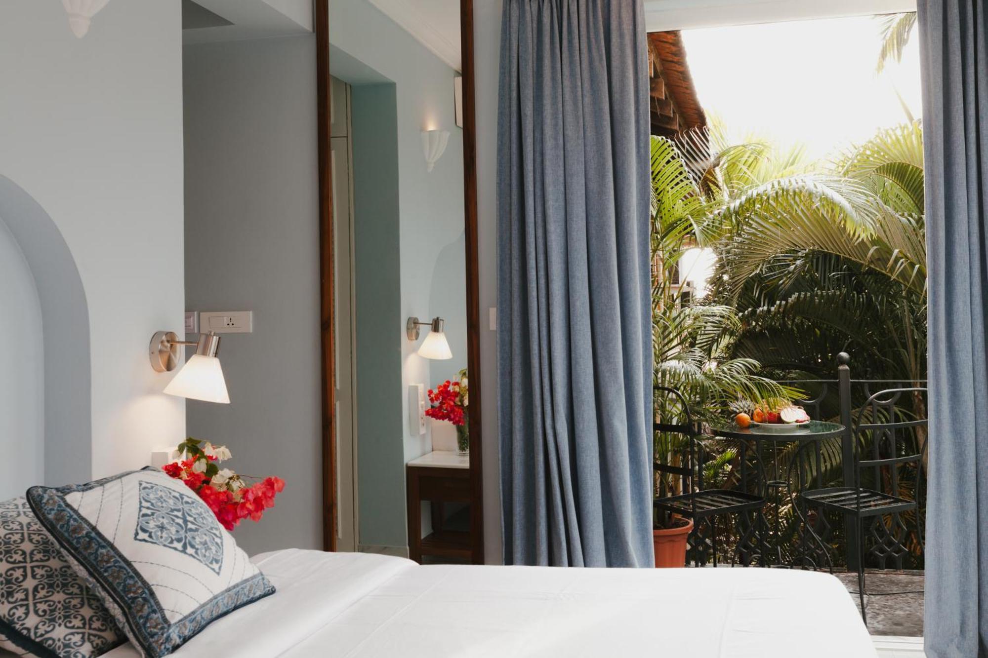 Fiesta Beach Resort Baga Ngoại thất bức ảnh