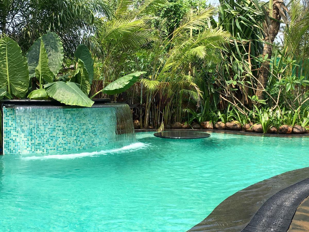 Fiesta Beach Resort Baga Ngoại thất bức ảnh