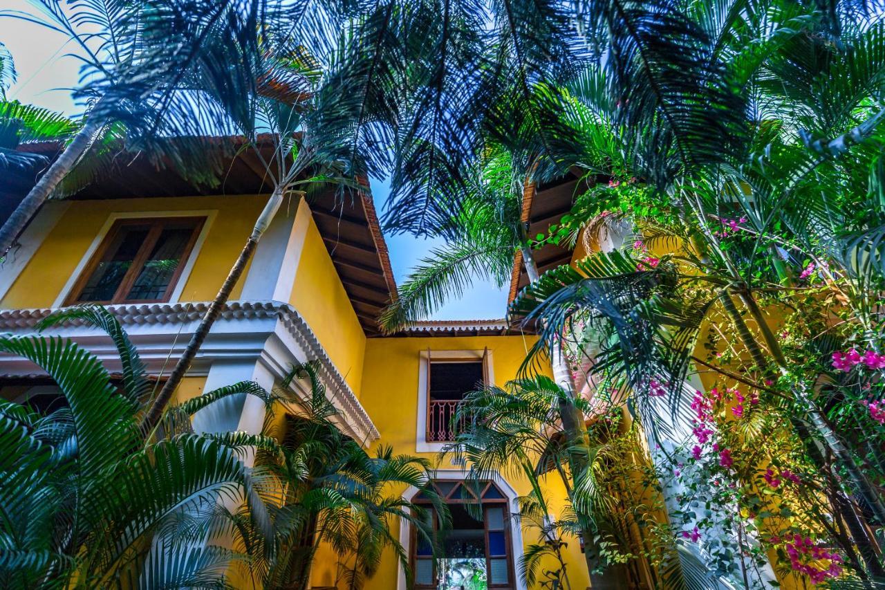 Fiesta Beach Resort Baga Ngoại thất bức ảnh